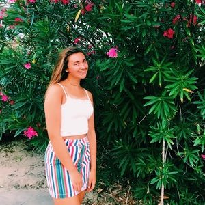 Meet your Posher, Olivia